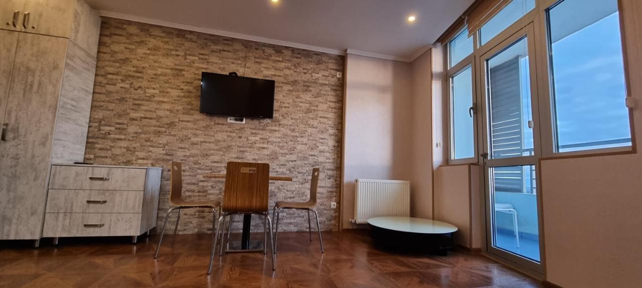 Breeze Apartment *
