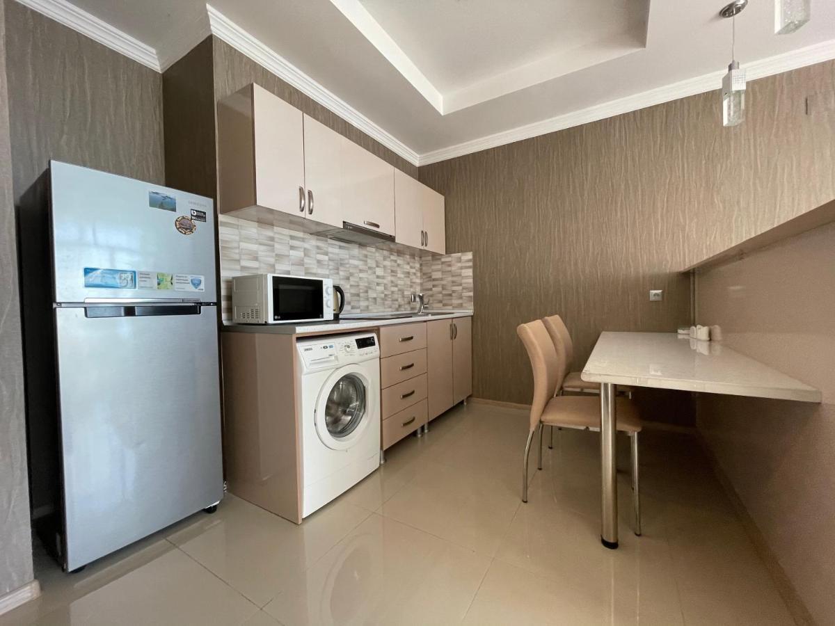 Apartment Breeze *