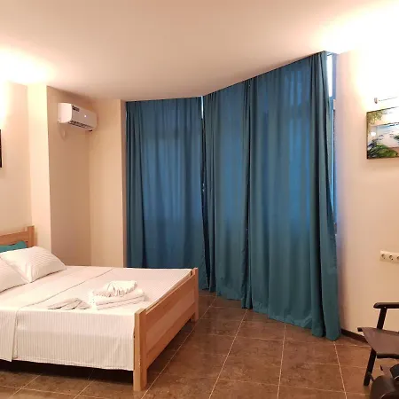 Breeze Batumi Apartment Exterior photo