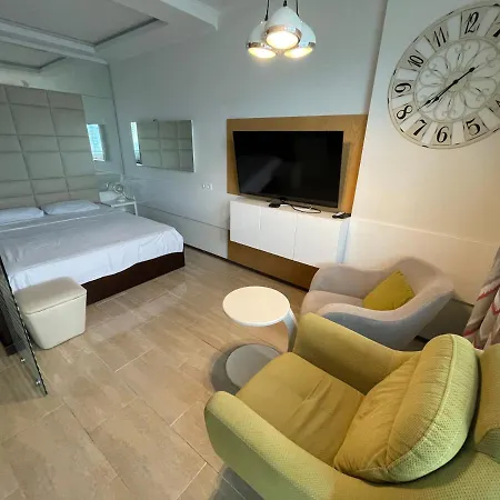 Breeze Batumi Apartment Exterior photo